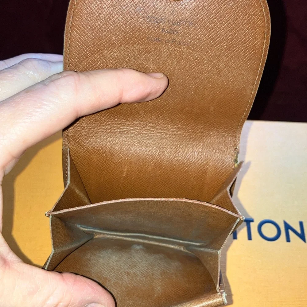 Louis Vuitton Brown and Gold Chain Wallet - Picture 3 of 11